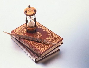 книги и часы
